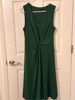 Ann Taylor Sleeveless Green Twist-Waist Midi Dress